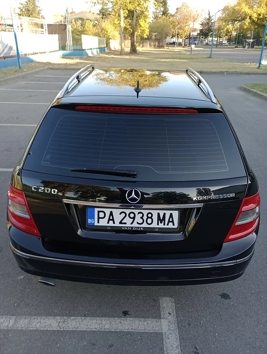 Mercedes-Benz C 200 АВАНГАРД, снимка 8 - Автомобили и джипове - 47499762