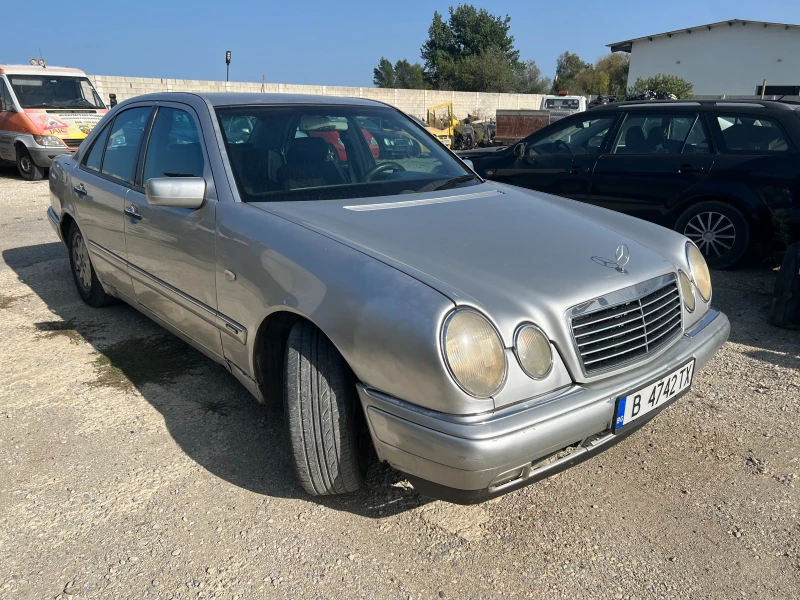 Mercedes-Benz E 220 CDI - 2500 лв. - 94276700 1