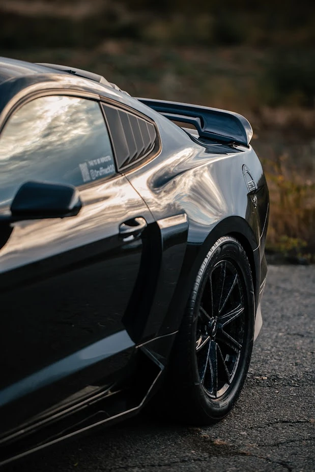 Ford Mustang, снимка 3 - Автомобили и джипове - 52383800