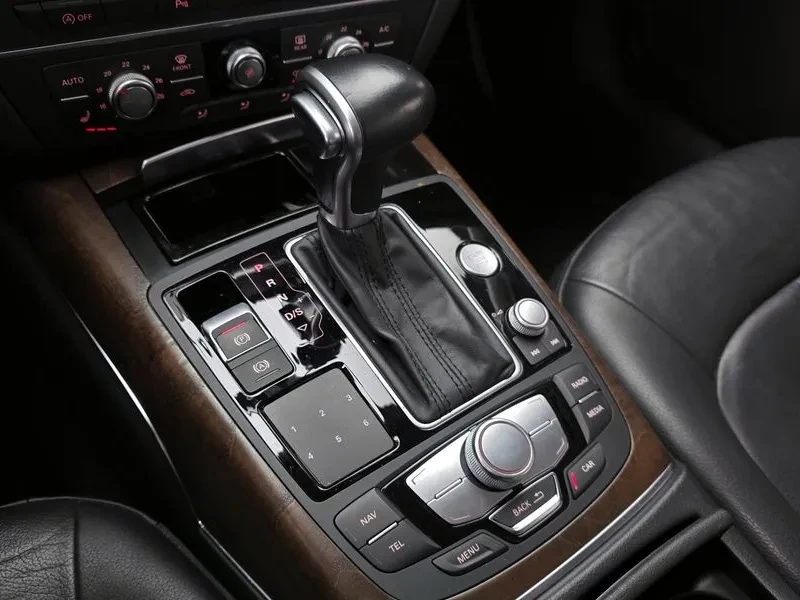 Audi A6 2.0 TDI Dynamic C7, снимка 9 - Автомобили и джипове - 53269745