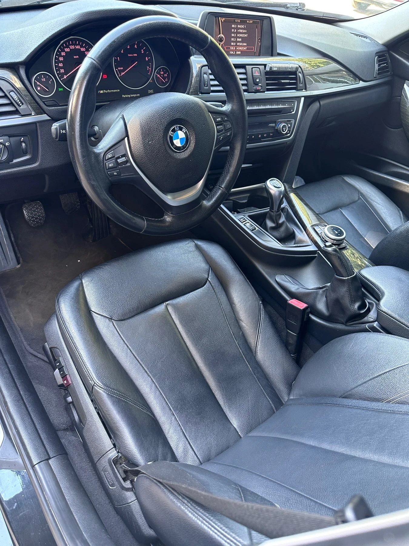 BMW 328 2.0i luxury  - изображение 6
