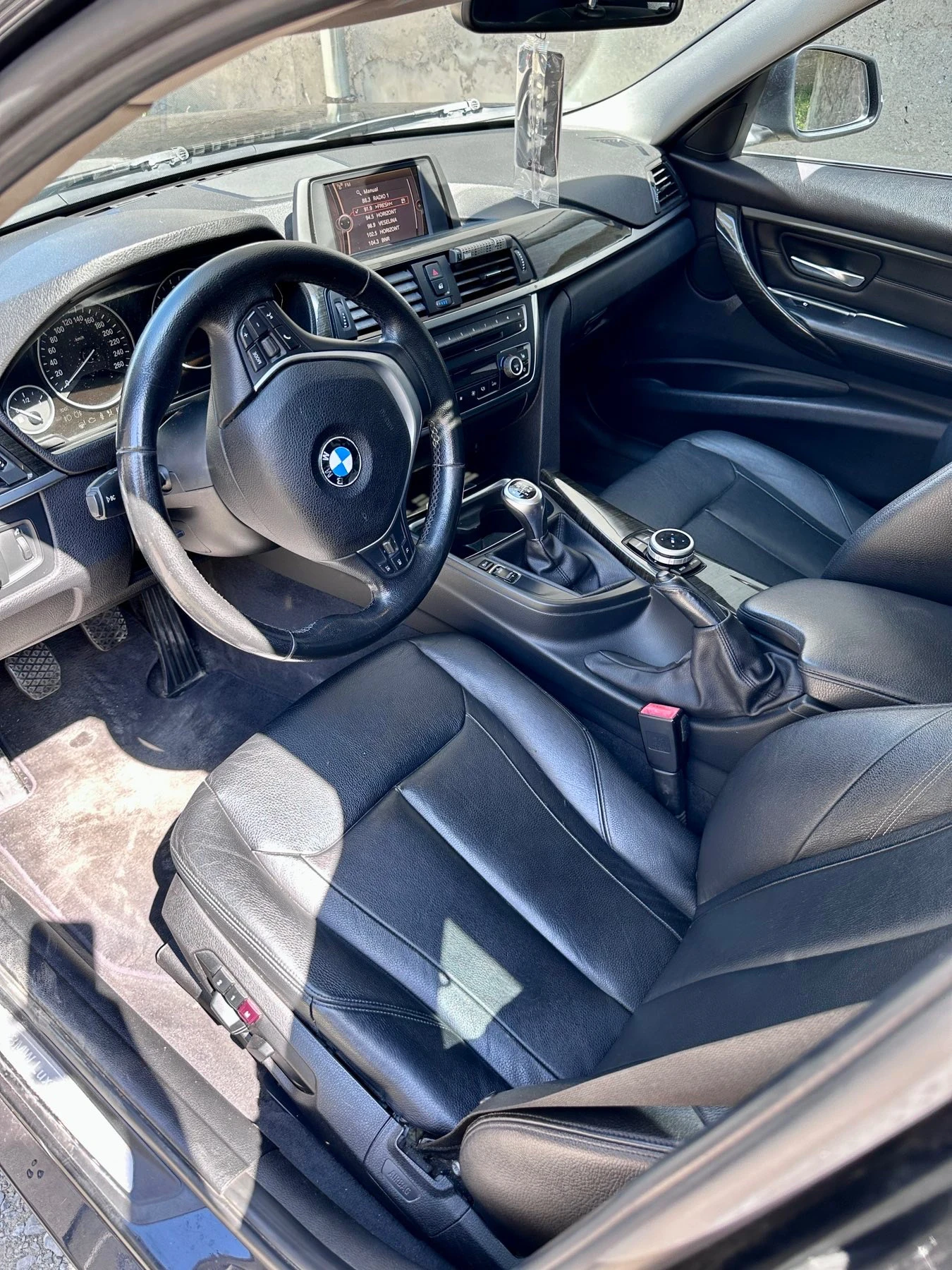 BMW 328 2.0i luxury  - изображение 8