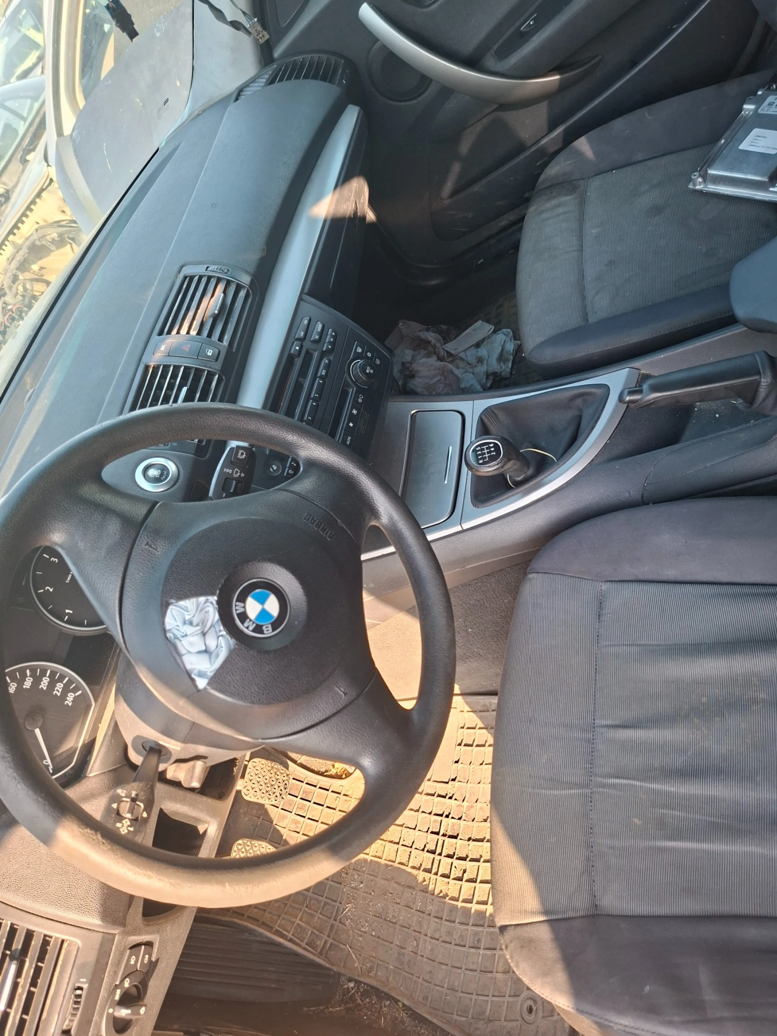 BMW 120 2000 disel 163 - изображение 6