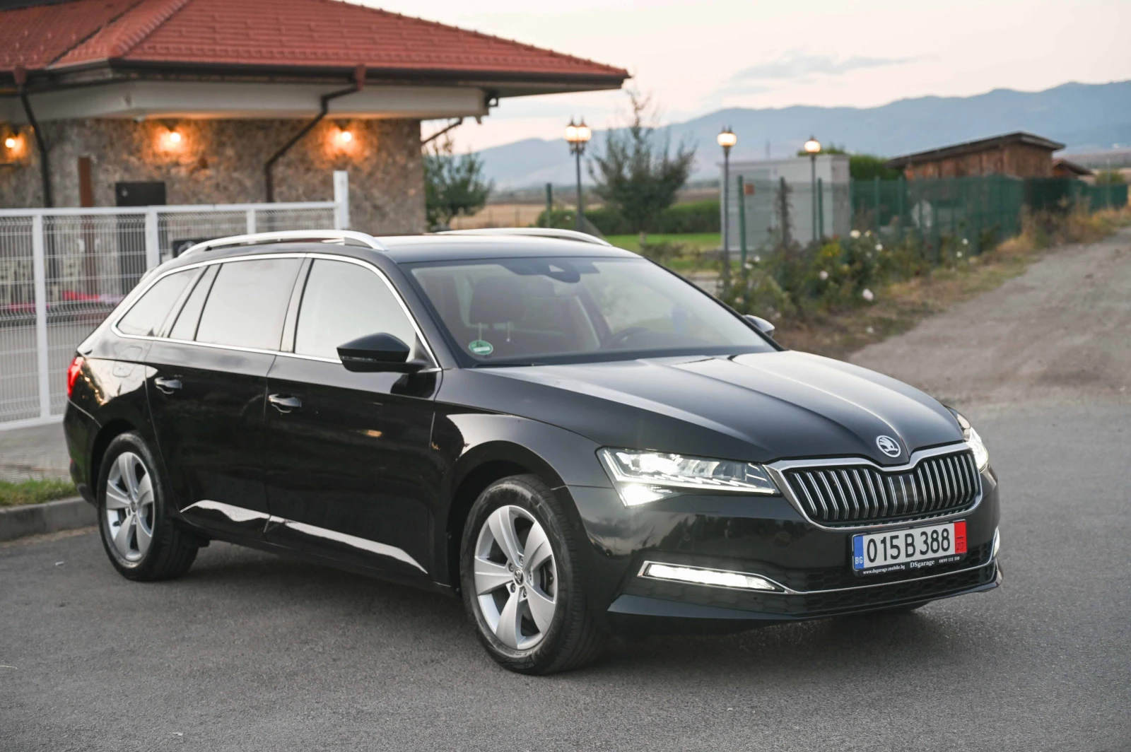 Skoda Superb 2.0TDI* Digital* 2024г* STYLE* Камера* MATRIX* Ger - изображение 3