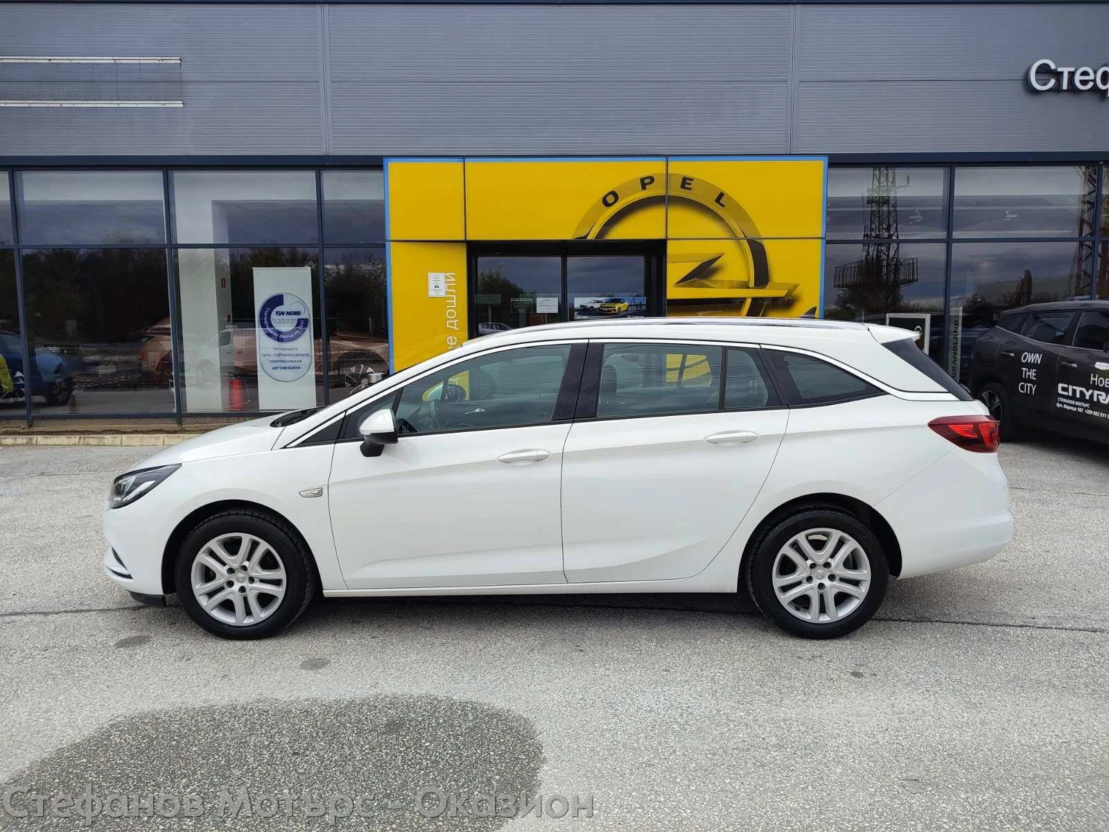 Opel Astra Sp. Tourer Dynamic 1.6 CDTI (110hp) MT6 - изображение 4