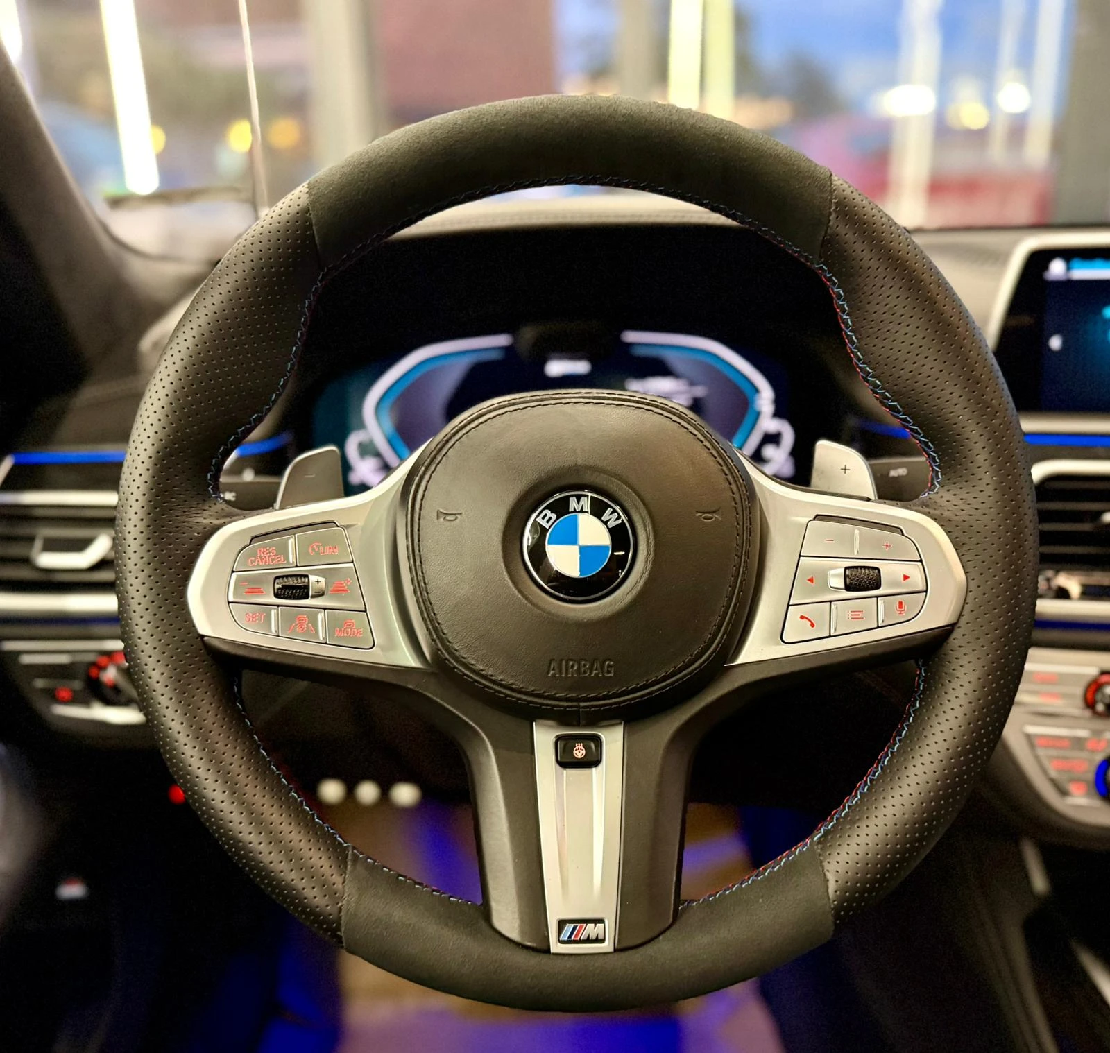 BMW 745 E* M PERFORMANCE* Active S* Laser* Full*  | Mobile.bg   10