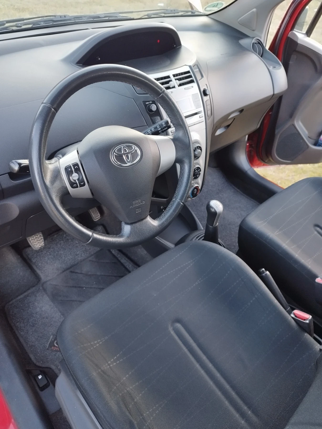 Toyota Yaris | Mobile.bg   7