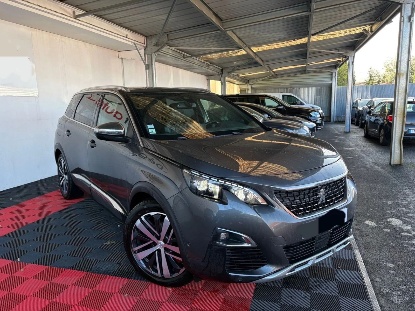 Peugeot 5008 2. 0 GT BLUEHDi 181 S&S EAT8 - изображение 2