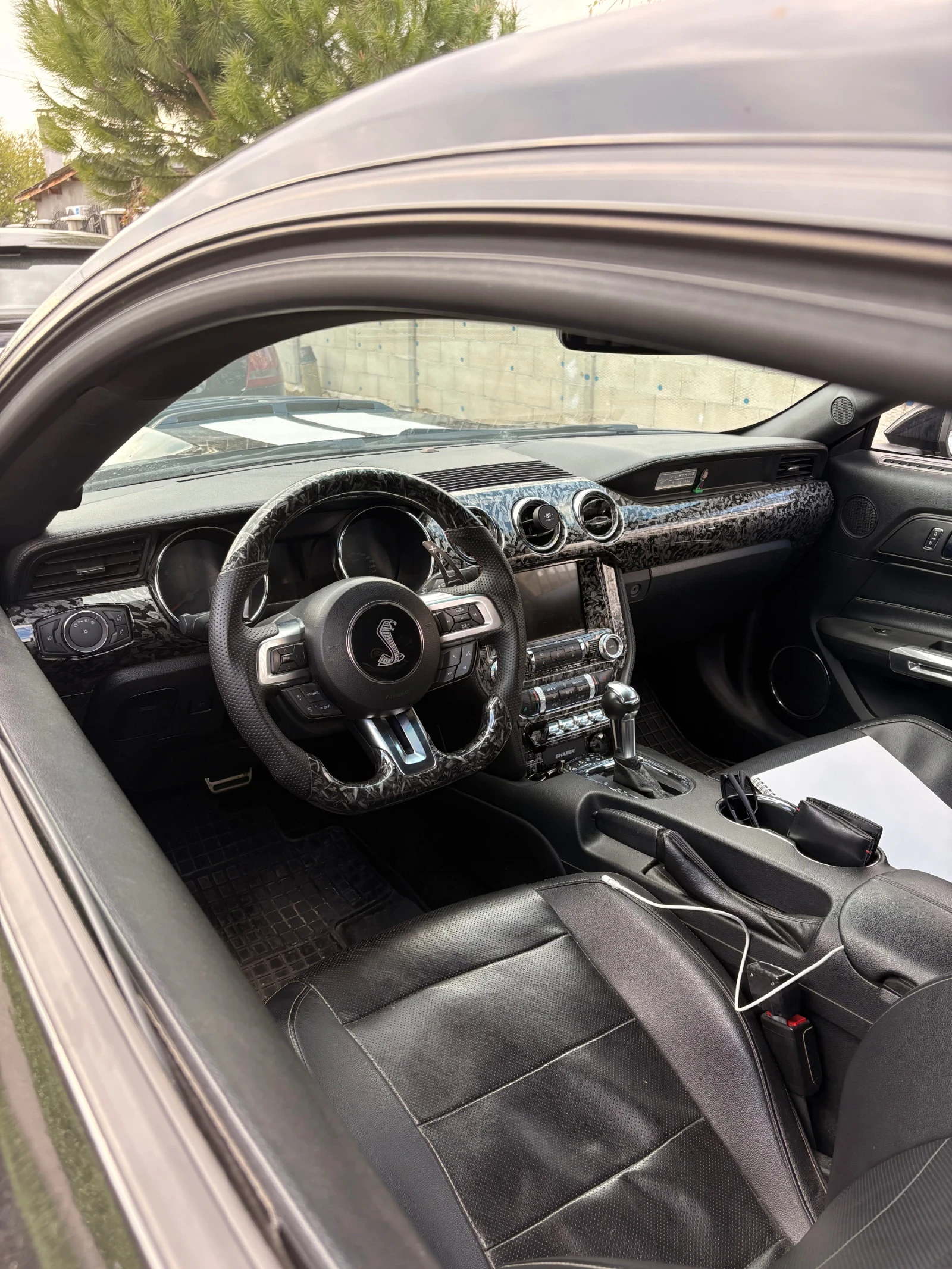 Ford Mustang, снимка 11 - Автомобили и джипове - 53209596