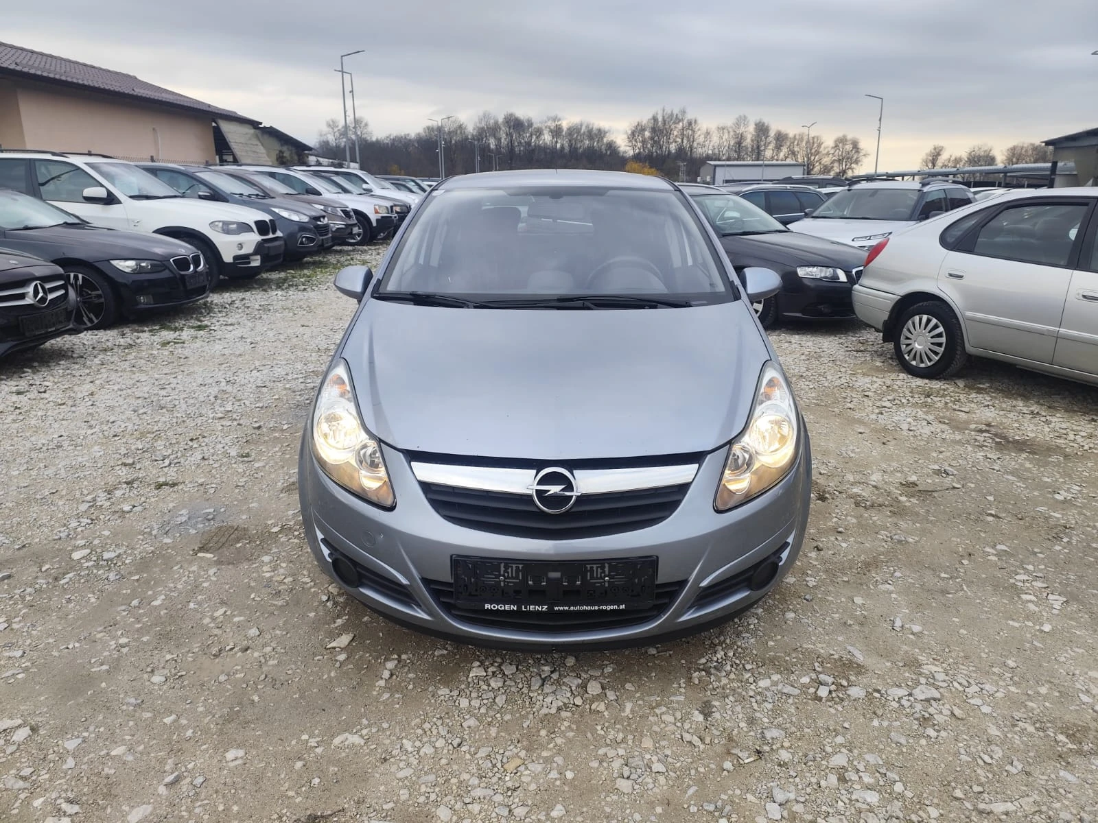 Opel Corsa 1.2 бензин - изображение 2