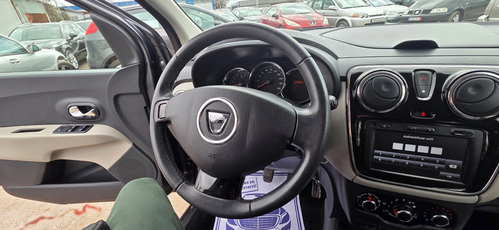 Dacia Lodgy 1.5 dci 7-МЕСТА, снимка 9 - Автомобили и джипове - 53764331