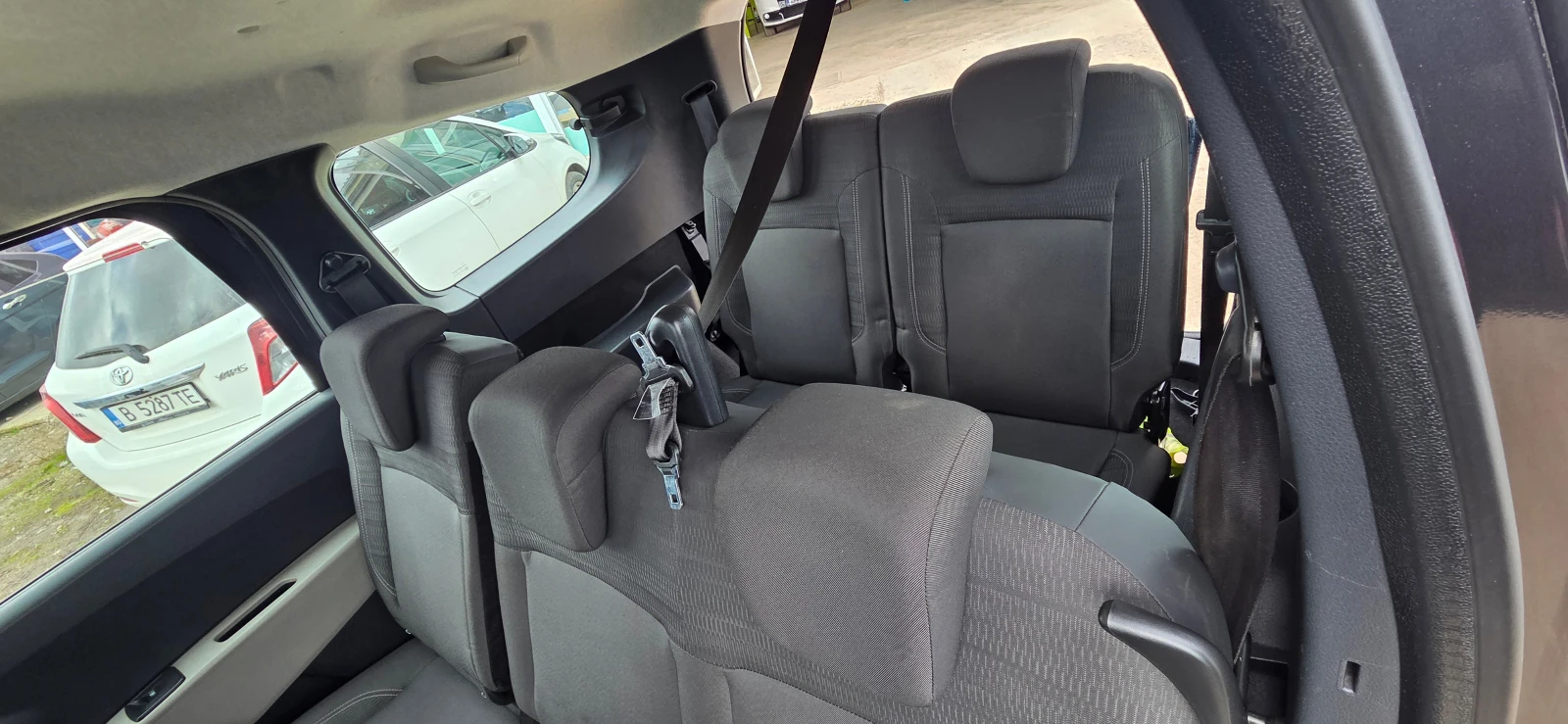 Dacia Lodgy 1.5 dci 7-МЕСТА, снимка 7 - Автомобили и джипове - 53764331