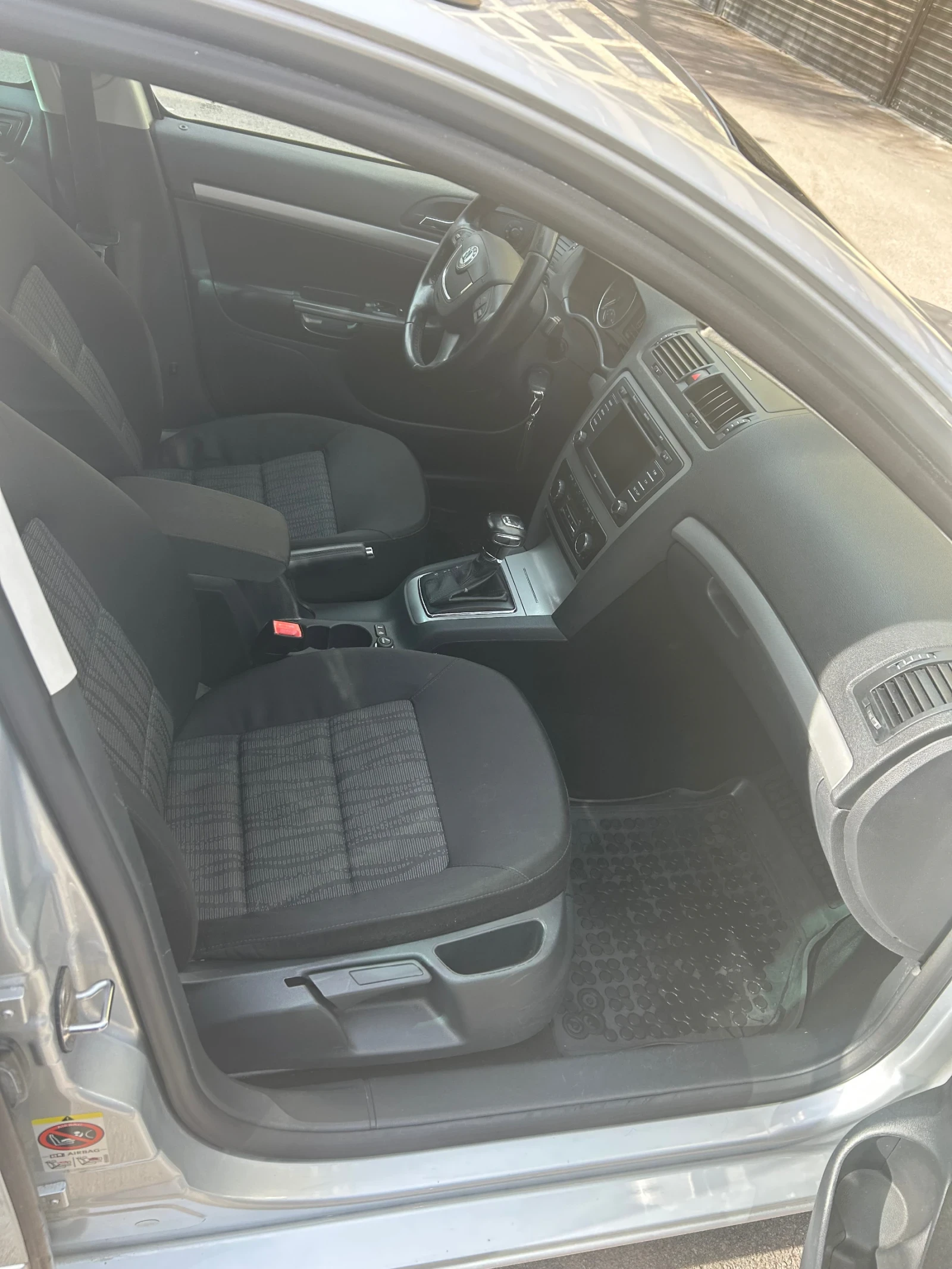 Skoda Octavia, снимка 8 - Автомобили и джипове - 53803494