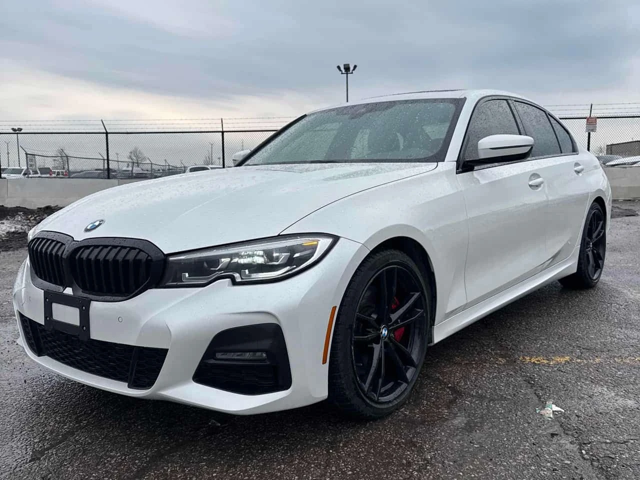 BMW 330  xDrive * M-pack* ДИГИТАЛНО ТАБЛО* COMFORT ACCSESS