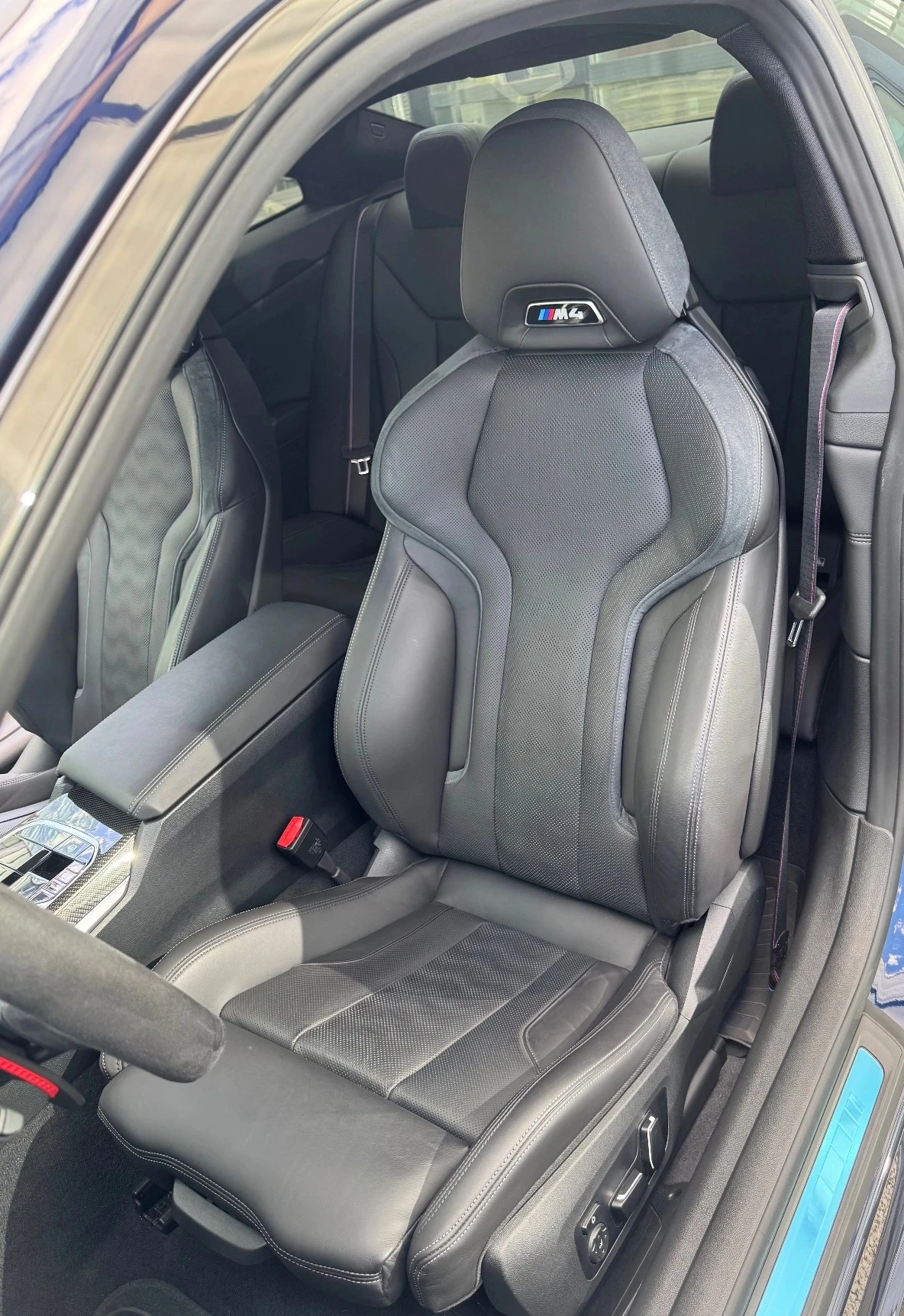 BMW M4 Competition M xDrive, снимка 5 - Автомобили и джипове - 54113640