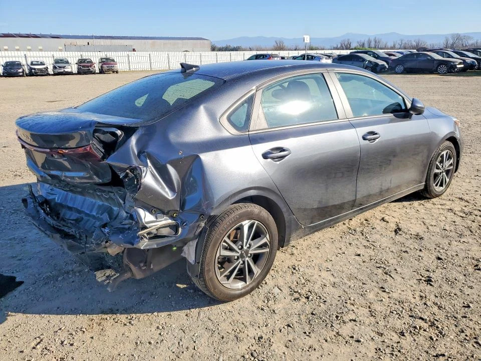 Kia Forte 2 L 4 Front-wheel Drive | Mobile.bg � ����������� 3