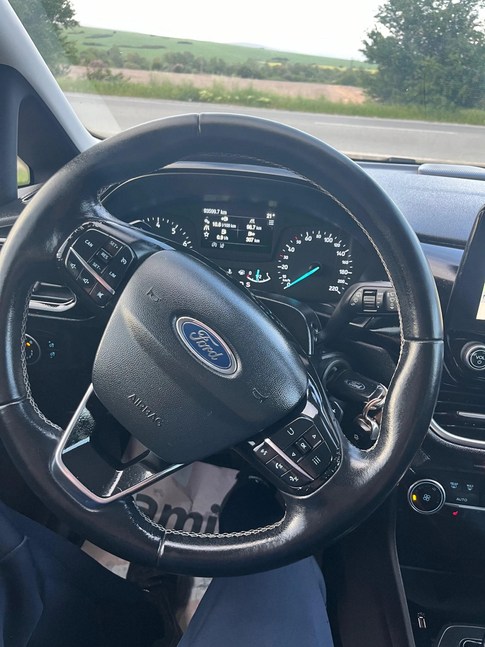 Ford Fiesta 1.0 Turbo TITANIUM  | Mobile.bg � ����������� 11