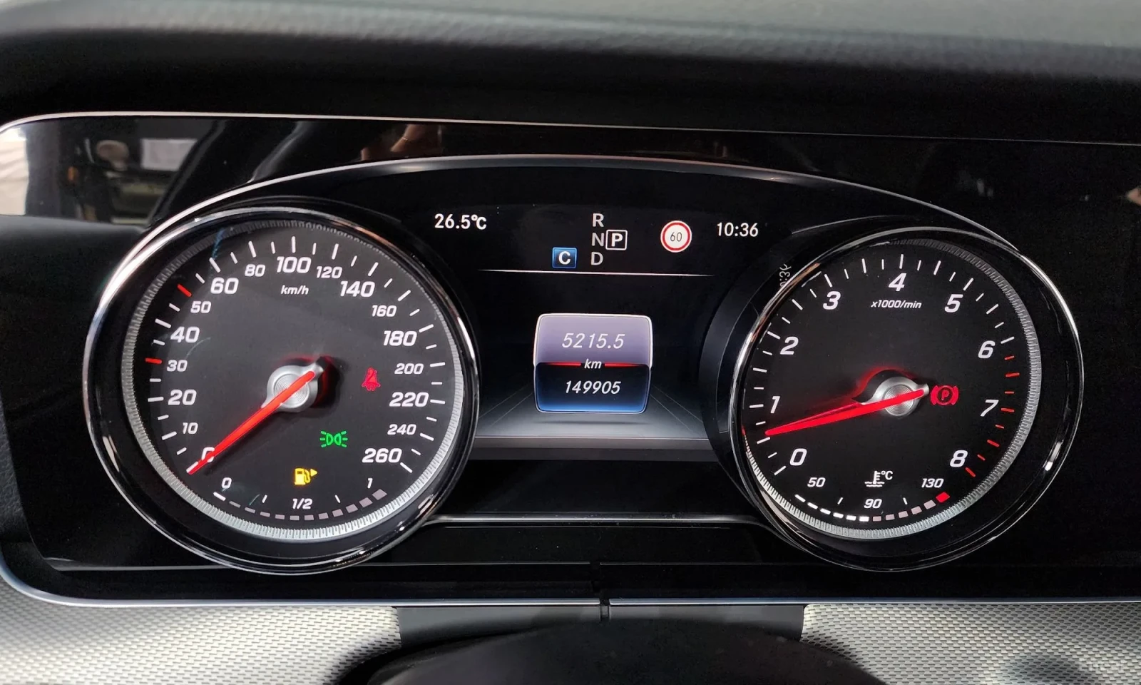 Mercedes-Benz E 200  E200 Avantgarde, снимка 8 - Автомобили и джипове - 54675315