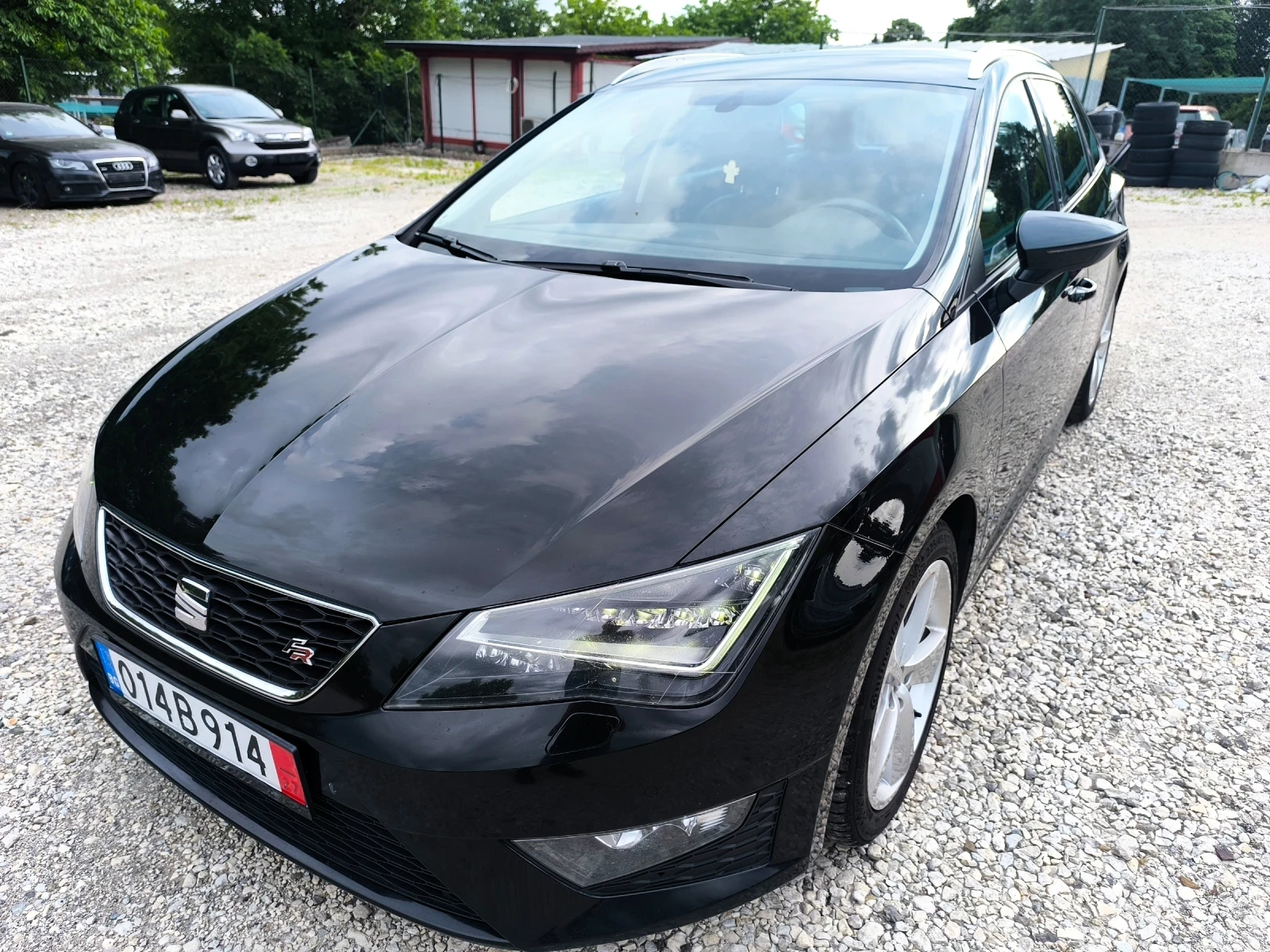Seat Leon 2.0 TDI, FR, EXECUTIVE, снимка 3 - Автомобили и джипове - 54906365