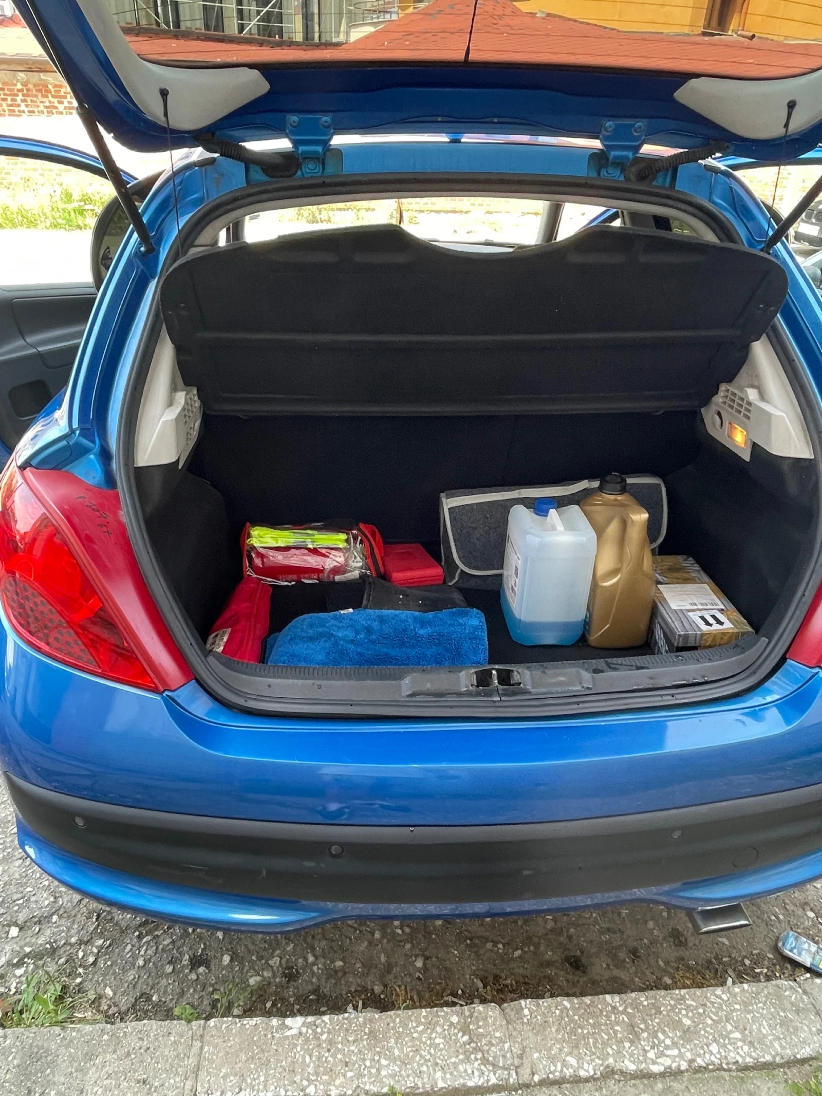 Peugeot 207, снимка 4 - Автомобили и джипове - 54957200