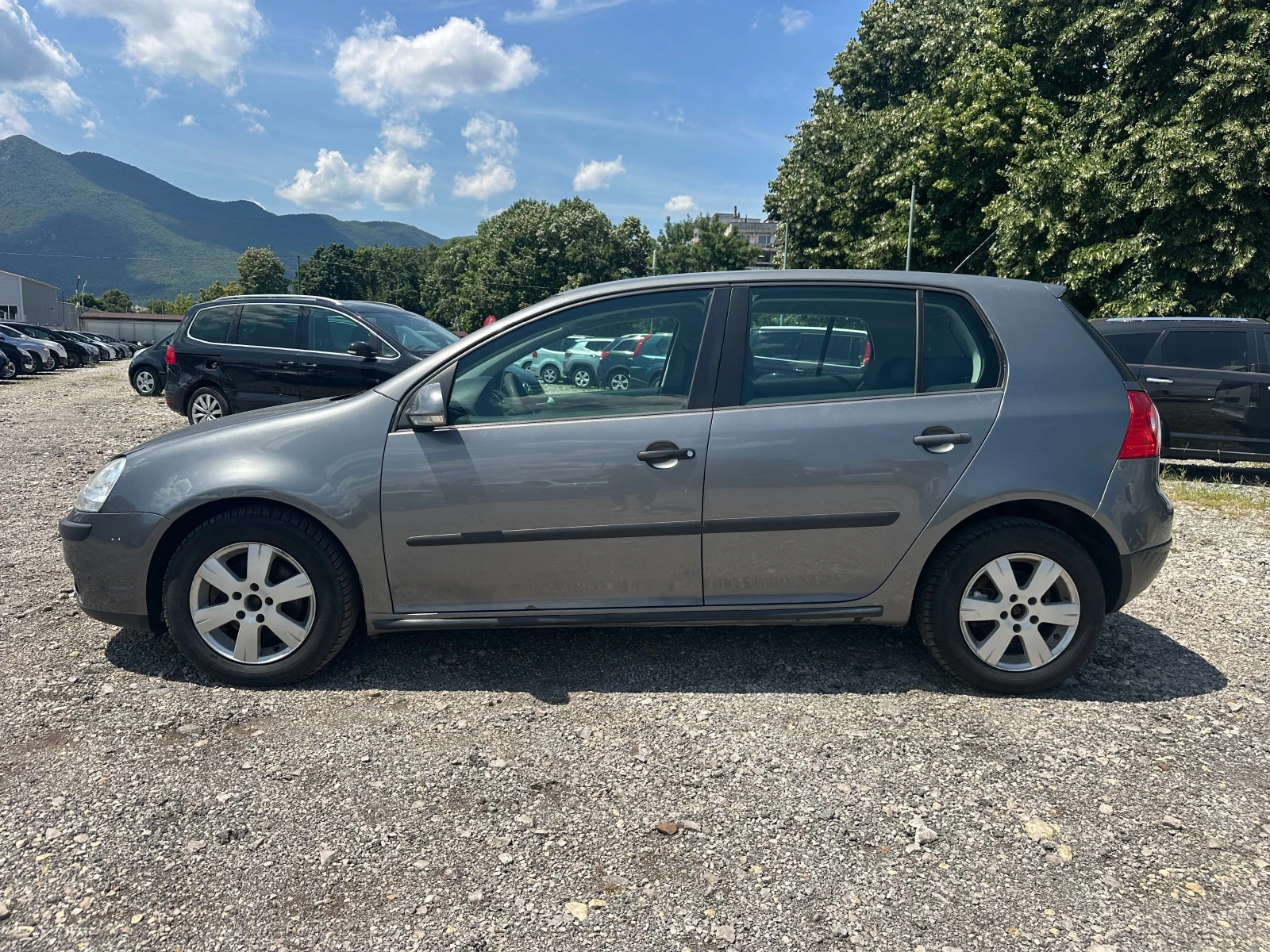 VW Golf 2.0TDI 140kc 4x4, снимка 2 - Автомобили и джипове - 55300450