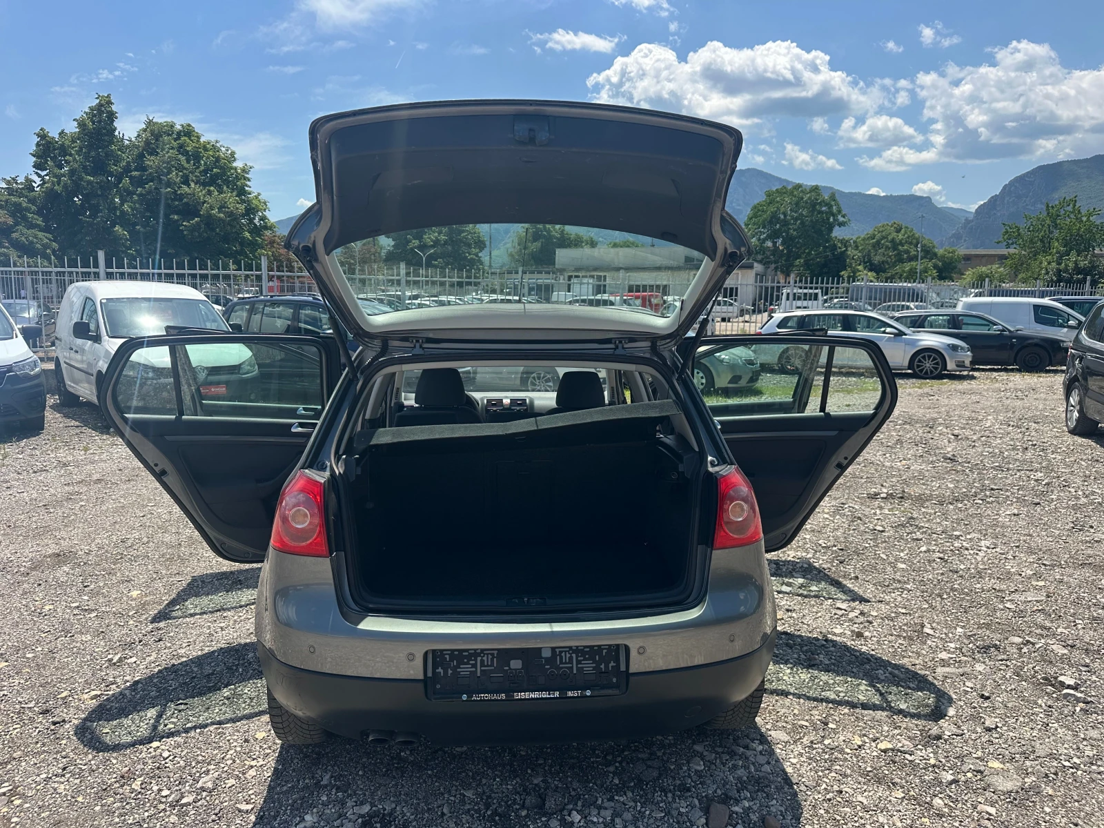VW Golf 2.0TDI 140kc 4x4, снимка 15 - Автомобили и джипове - 55300450