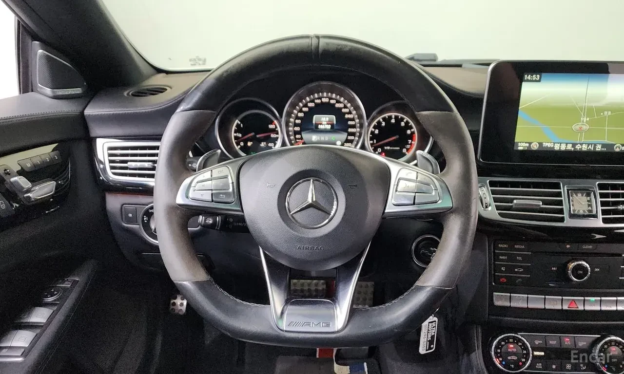 Mercedes-Benz CLS 63 AMG 4MATIC* HARMON* KARDON* ОБДУХВАНЕ* МАСАЖ* 360КАМЕР, снимка 8 - Автомобили и джипове - 55694027