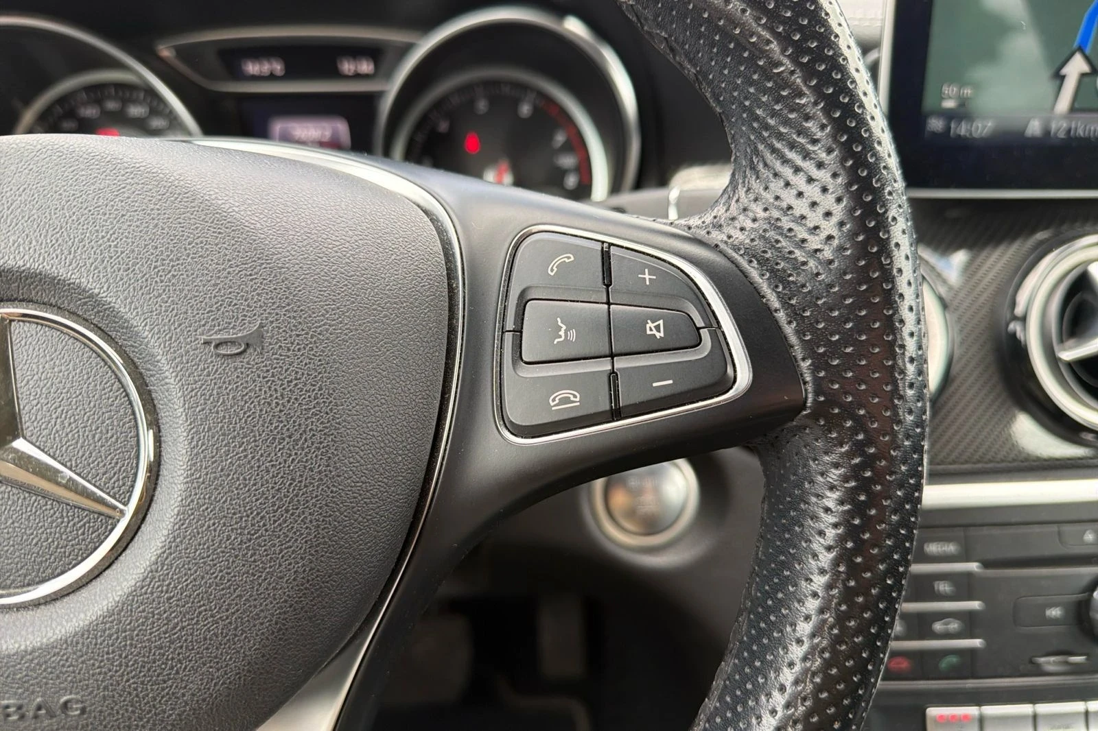 Mercedes-Benz CLA 200 AMG | 7G-DCT | TOP | Mobile.bg � ����������� 14