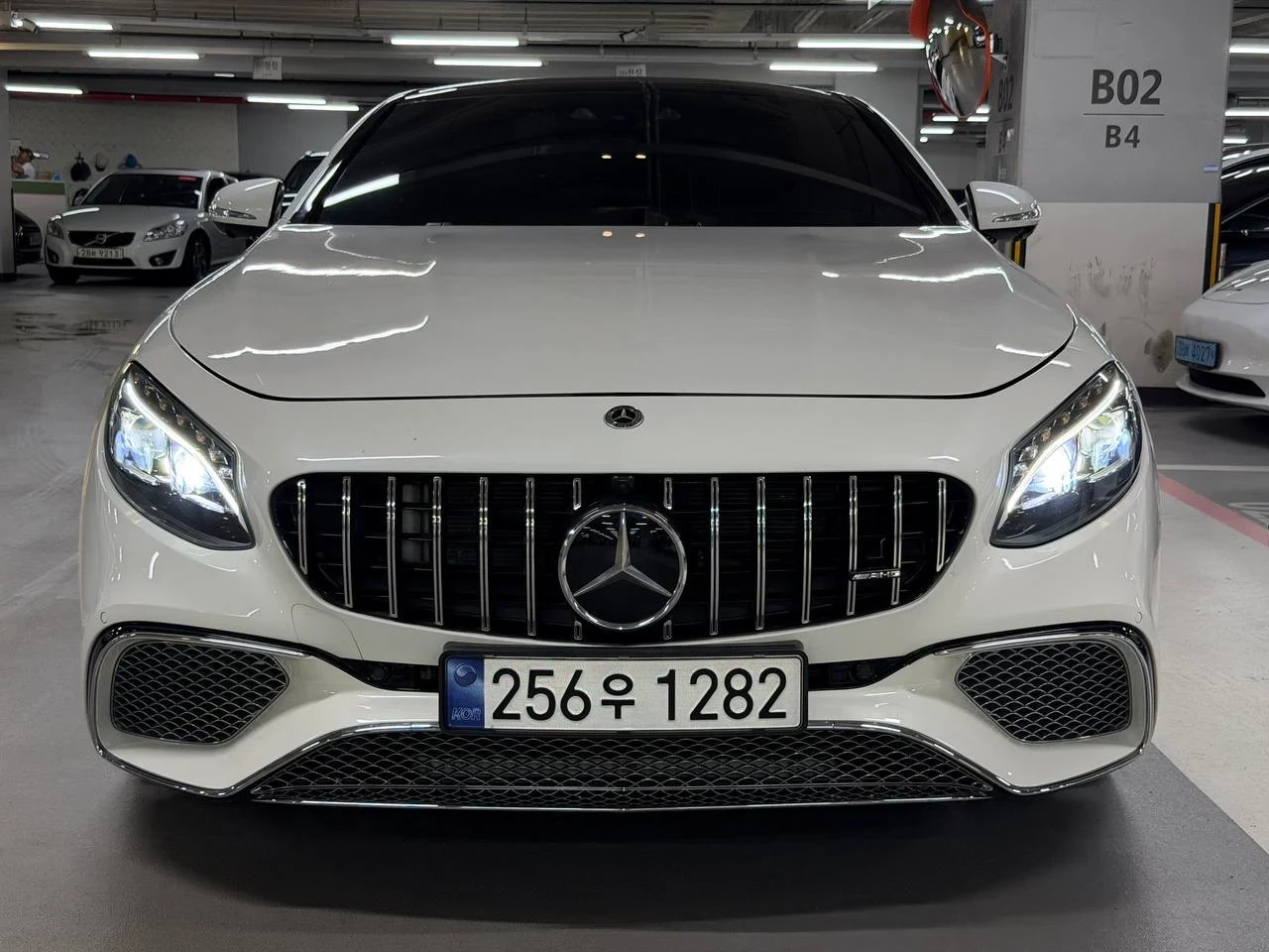 Mercedes-Benz S 63 AMG, снимка 2 - Автомобили и джипове - 56611909