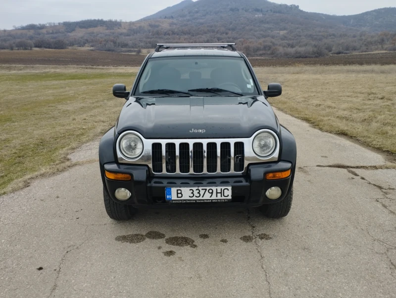 Jeep Cherokee, снимка 1 - Автомобили и джипове - 49133075