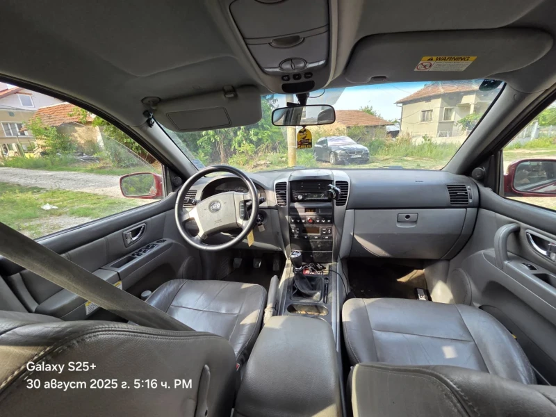 Kia Sorento 2.5 , снимка 6 - Автомобили и джипове - 51545243