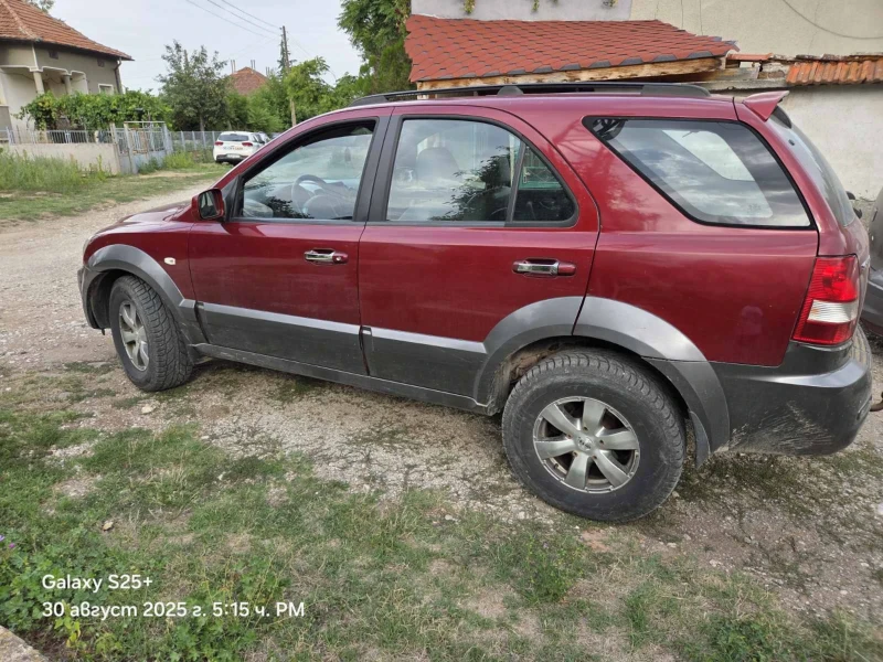 Kia Sorento 2.5 , снимка 4 - Автомобили и джипове - 51545243
