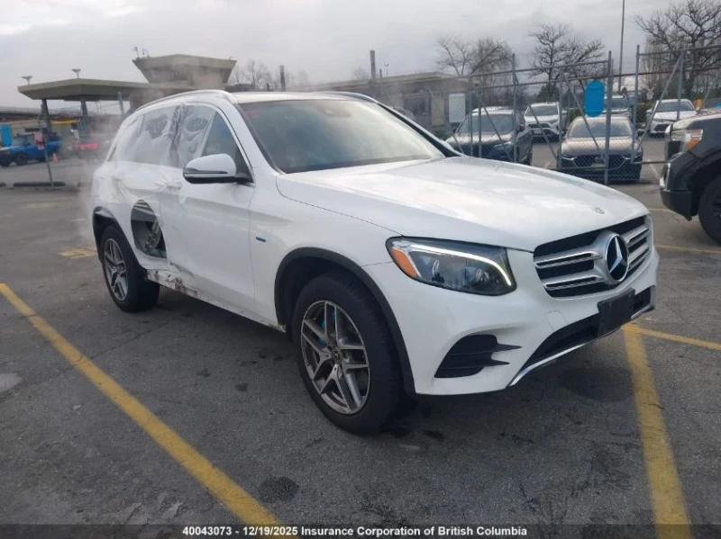 Mercedes-Benz GLC 350 Plug in Hybrid* 4MATIC, снимка 3 - Автомобили и джипове - 52857586