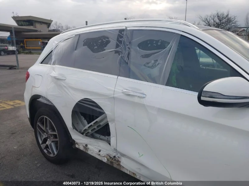 Mercedes-Benz GLC 350 Plug in Hybrid* 4MATIC, снимка 8 - Автомобили и джипове - 52857586