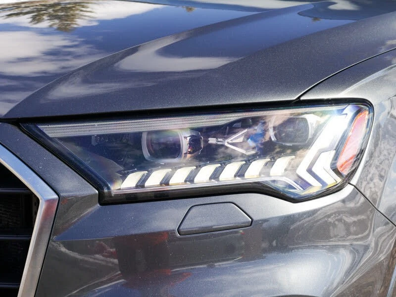 Audi SQ7 4.0Т* AвтоКредит * (ЦЕНА ДО БГ), снимка 6 - Автомобили и джипове - 54003382