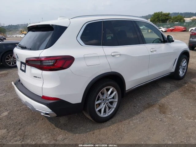 BMW X5 xDrive40i * CARFAX * ОПЦИЯ ЗА ФИНАНСИРАНЕ * , снимка 4 - Автомобили и джипове - 55845127