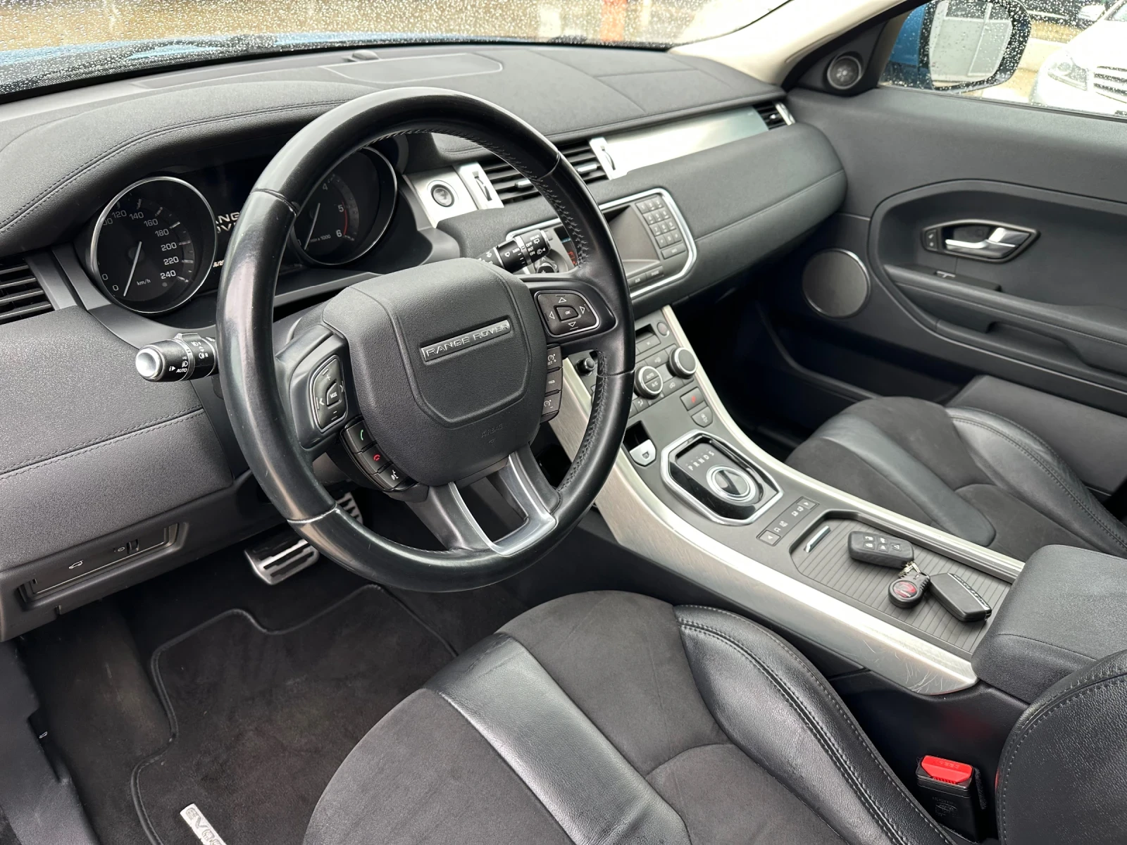 Land Rover Range Rover Evoque 2.2 TD4* PURE TECH* НАВИ* КОЖА*  - изображение 9