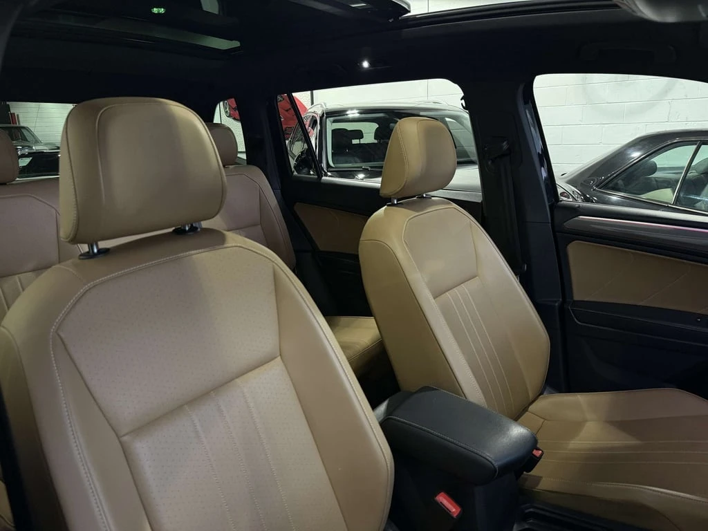 VW Tiguan 4Motion SE R Line Black  CARFAX | Mobile.bg � ����������� 11