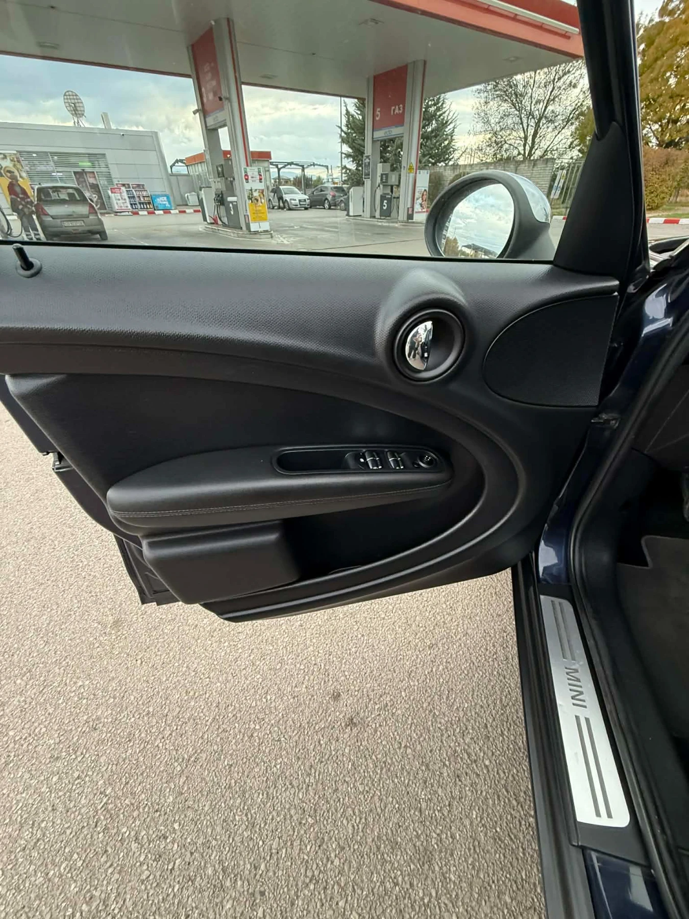 Mini Countryman 1.6D 90h.p. , снимка 7 - Автомобили и джипове - 53760762