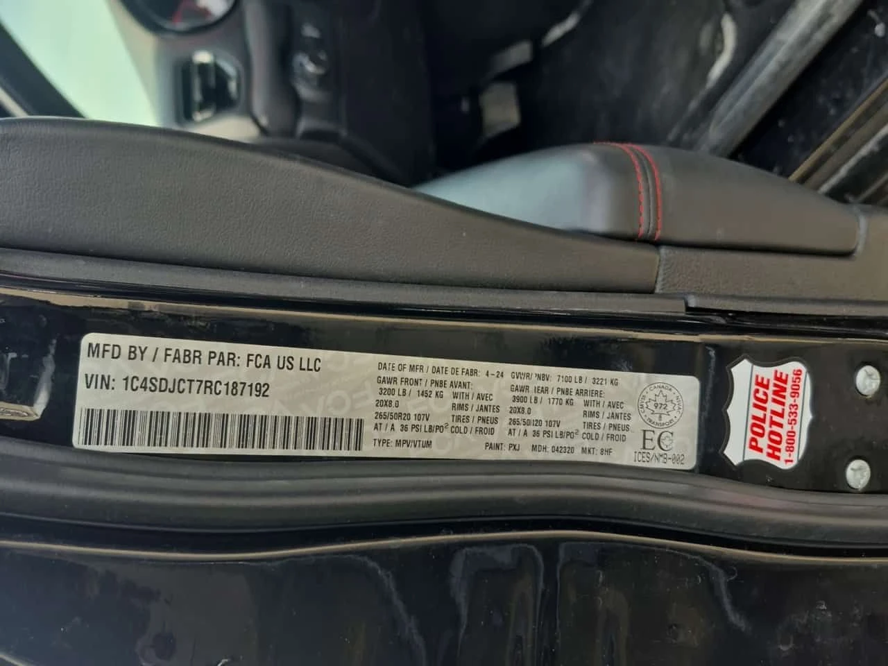 Dodge Durango * R/T PLUS* ДИСТРОНИК* ОБДУХВАНЕ* ПОДГРЕВ/ОБДУХВАН, снимка 17 - Автомобили и джипове - 53998653