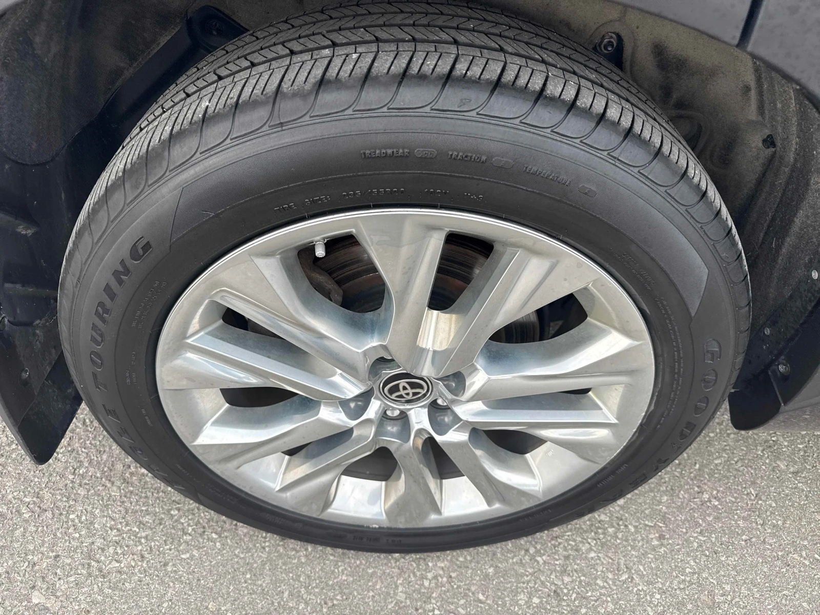 Toyota Highlander, снимка 6 - Автомобили и джипове - 54276212