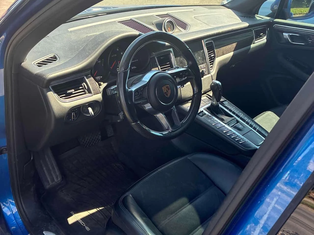 Porsche Macan * GTS * CARFAX * БЕЗ ПЪРВОНАЧАЛНА ВНОСКА, снимка 5 - Автомобили и джипове - 55602336