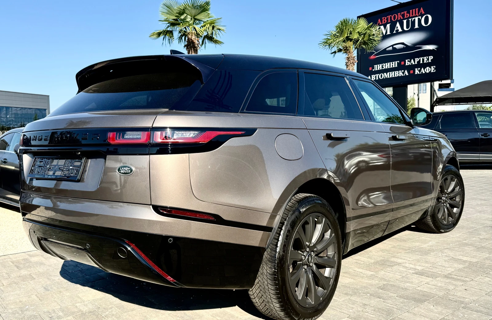 Land Rover Range Rover Velar 2.0D, снимка 3 - Автомобили и джипове - 55629515