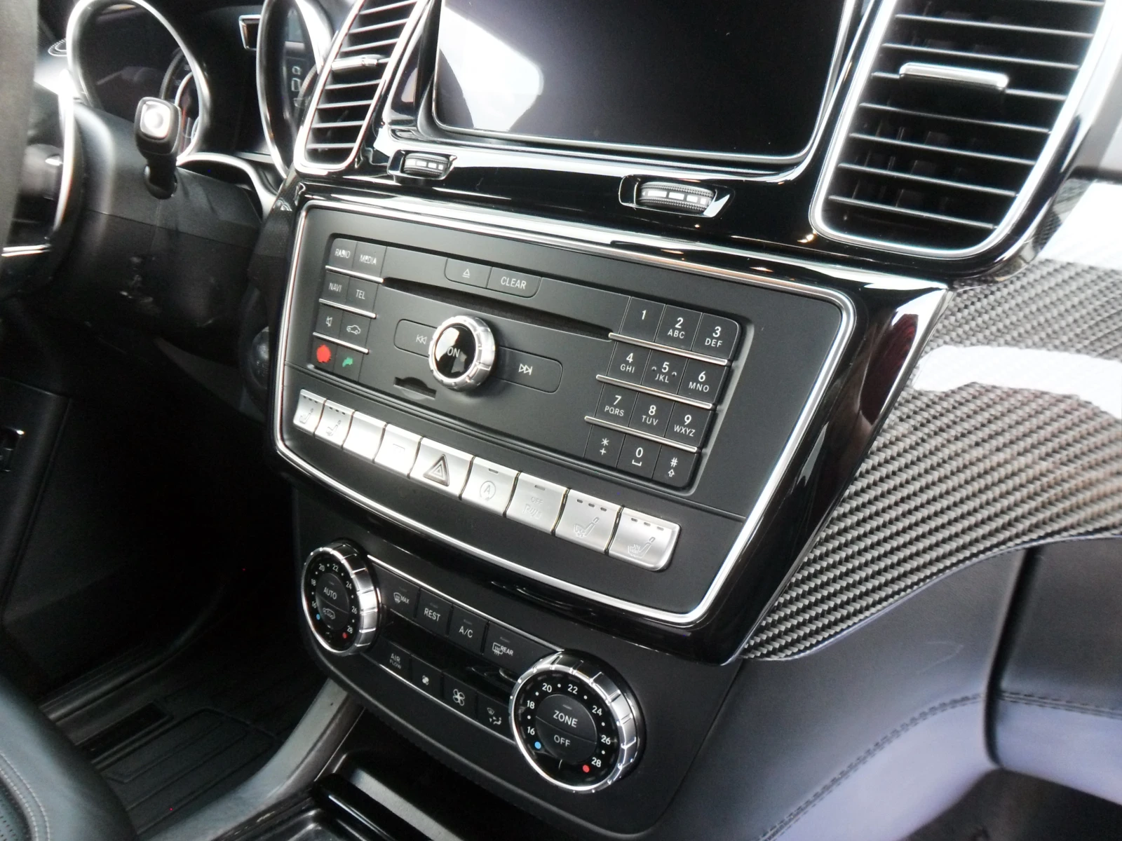 Mercedes-Benz GLE 63 S AMG AMG 63 S- ТОП, снимка 14 - Автомобили и джипове - 55801535