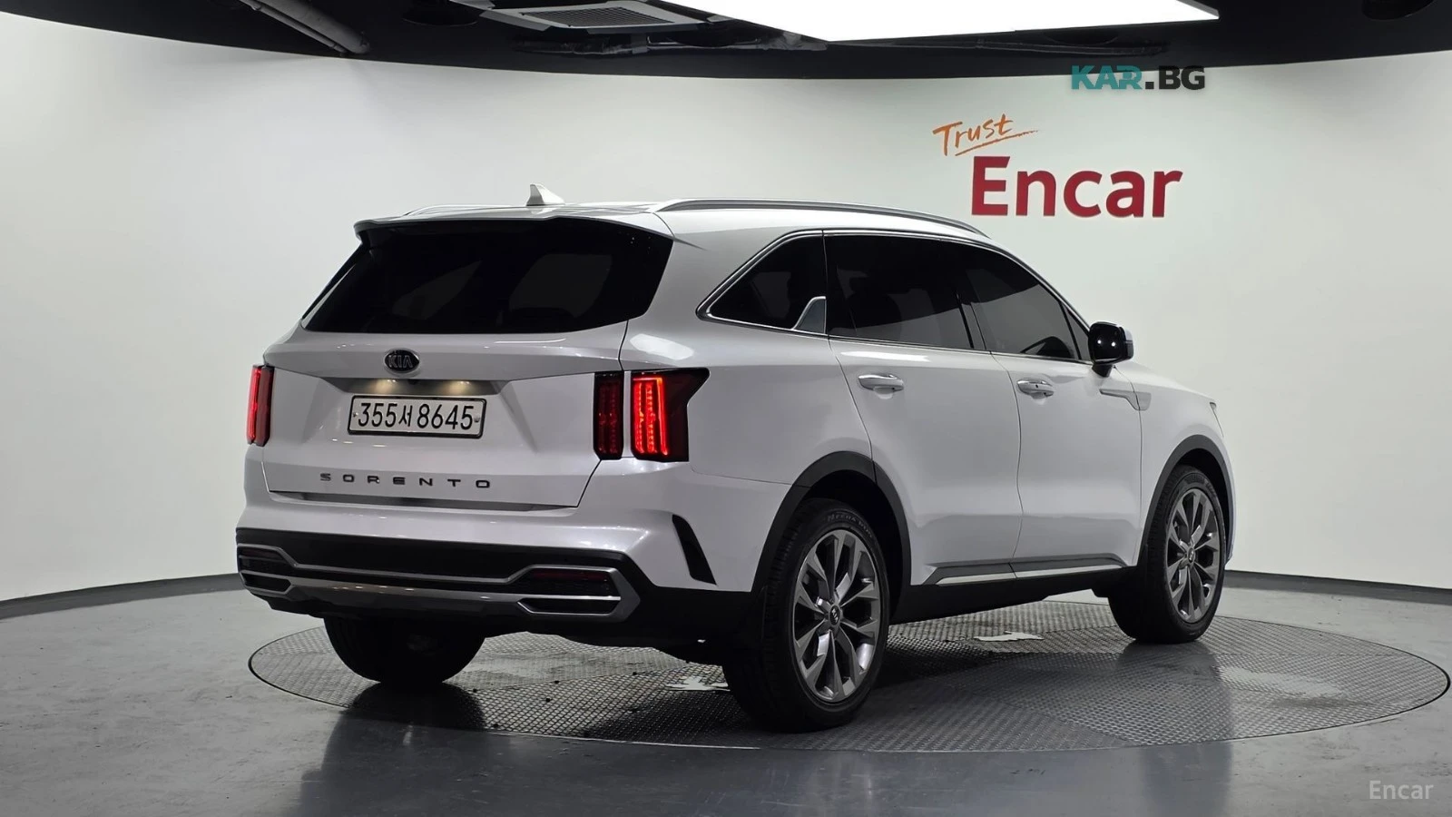 Kia Sorento PRESTIGE* 2.2D* DISTRONIC* ПОДГРЕВ* ОБДУХ* КАМЕРА*, снимка 3 - Автомобили и джипове - 55977065