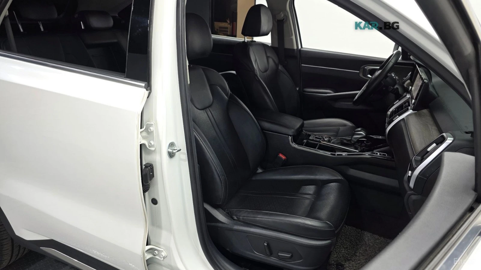 Kia Sorento PRESTIGE* 2.2D* DISTRONIC* ПОДГРЕВ* ОБДУХ* КАМЕРА*, снимка 9 - Автомобили и джипове - 55977065