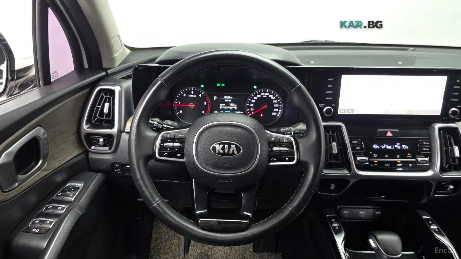 Kia Sorento PRESTIGE* 2.2D* DISTRONIC* ПОДГРЕВ* ОБДУХ* КАМЕРА*, снимка 6 - Автомобили и джипове - 55977065