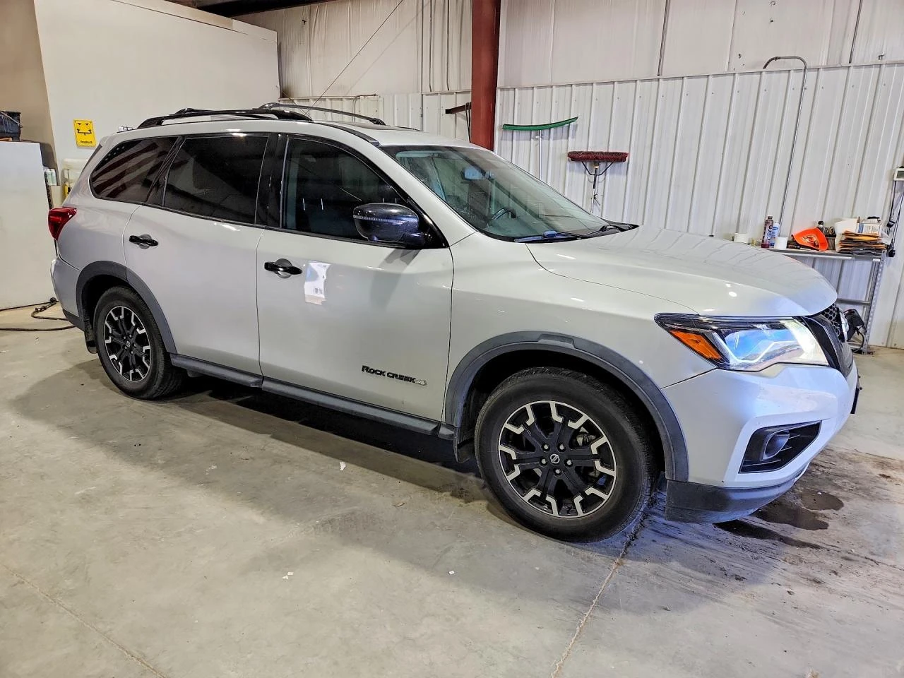 Nissan Pathfinder 3.5l Sl, снимка 4 - Автомобили и джипове - 56511150