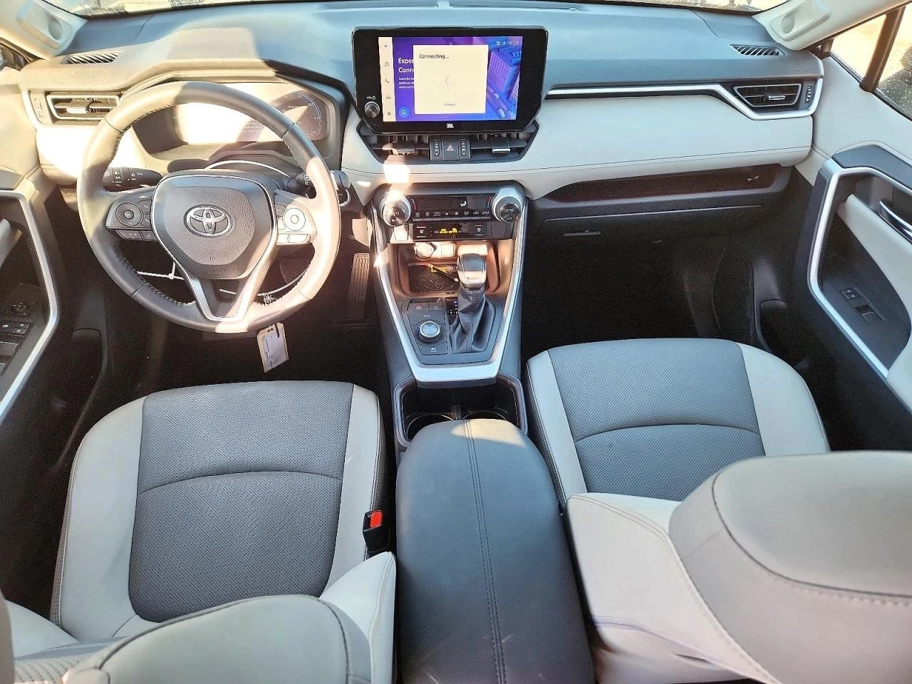 Toyota Rav4, снимка 8 - Автомобили и джипове - 56689313