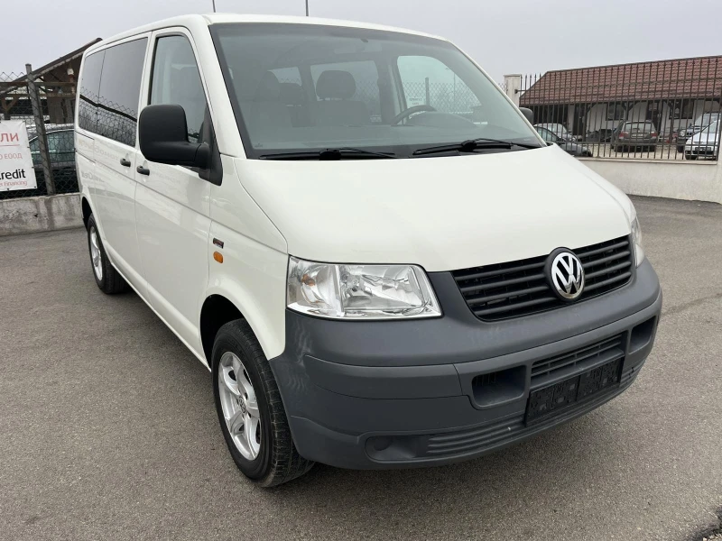 VW T5 1:9TDI 105кс КЛИМАТИК 9 МЕСТА ОБСЛУЖЕН, снимка 3 - Бусове и автобуси - 49317725